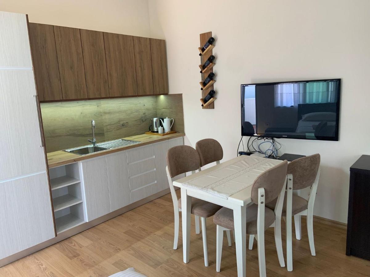 Vila 32 Berat Buitenkant foto