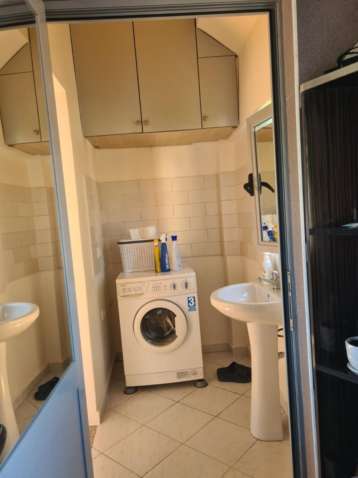 Vila 32 Berat Buitenkant foto
