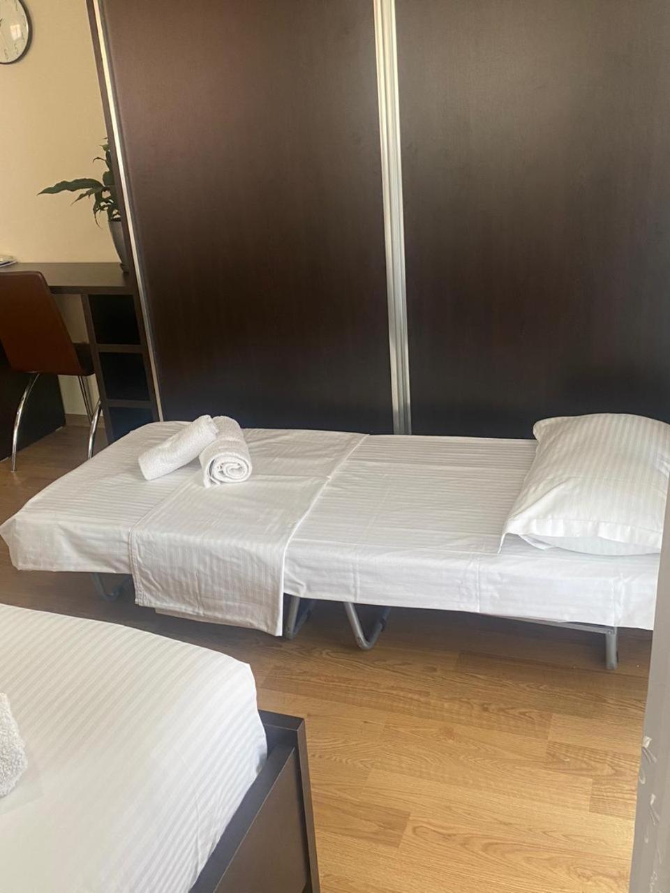 Vila 32 Berat Buitenkant foto
